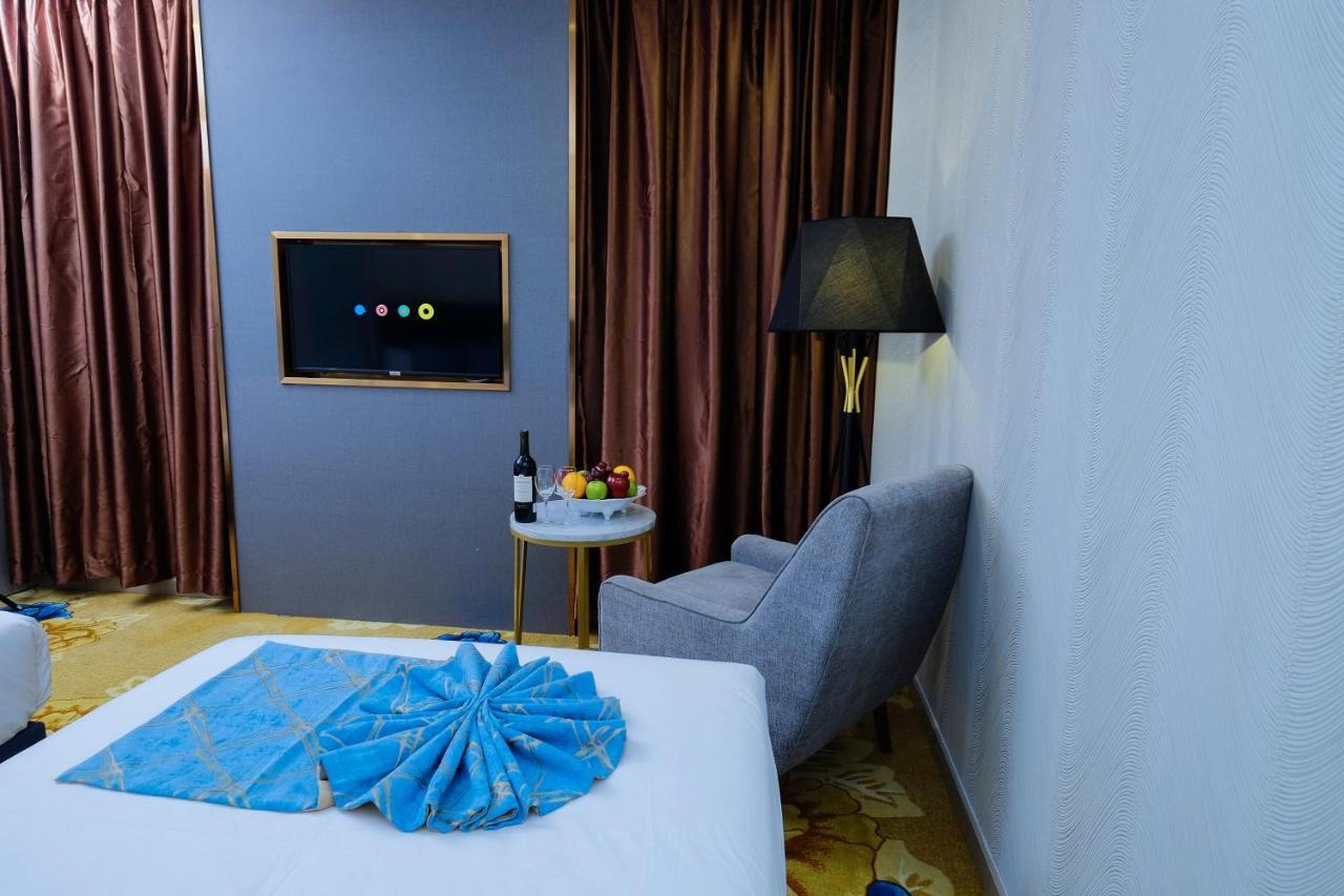 Diamond Hotel Thu Dau Mot Bagian luar foto