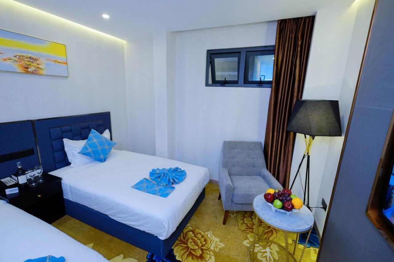Diamond Hotel Thu Dau Mot Bagian luar foto